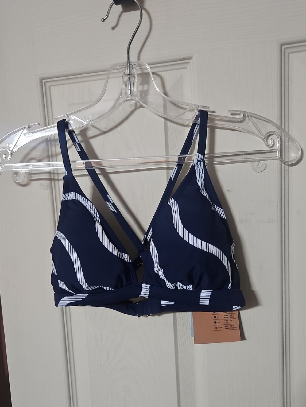 SHADE & SHORE BLUE/WHITE BIKINI TOP: NEW WITH TAGS: SIZE S
